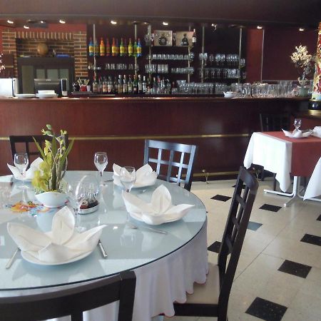 Hotel Cuulong Labarthe-Inard Екстериор снимка