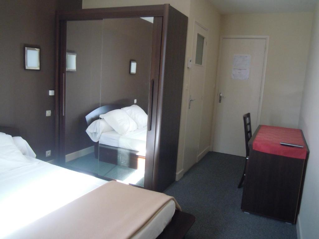 Hotel Cuulong Labarthe-Inard Екстериор снимка